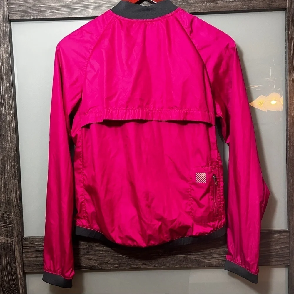 Nike Dry-Fit Running Windbreaker Lightweight Jacket Women's Medium Fuchsia